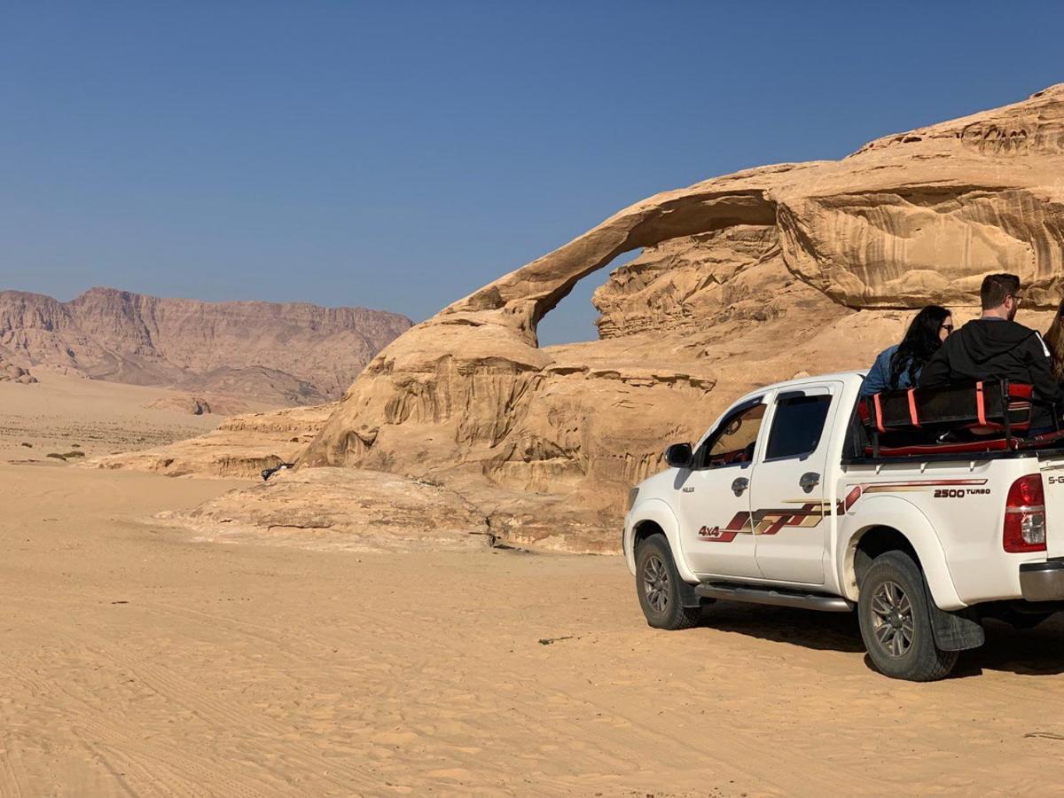 Ammar Rum Camp And Tours Wadi Rum Esterno foto
