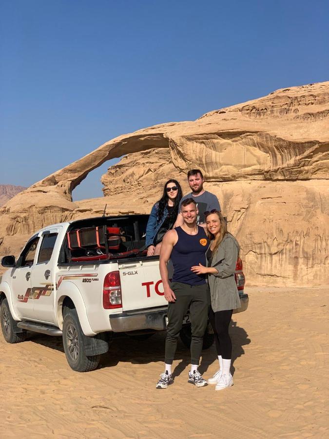 Ammar Rum Camp And Tours Wadi Rum Esterno foto